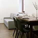 Apartament Za Divadlem